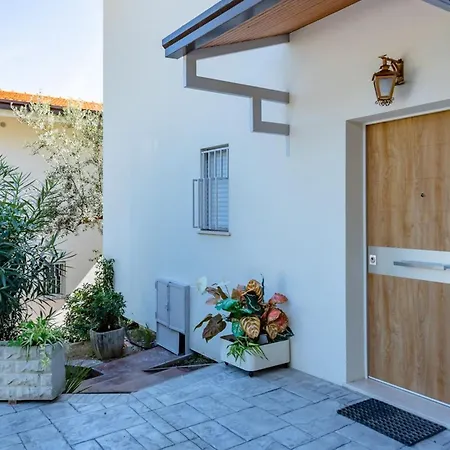 Elvise - Yourplace Abruzzo فوساتشيزيا